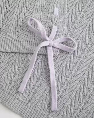 Łatwy w użyciu, teksturowany kardigan bez zapięcia