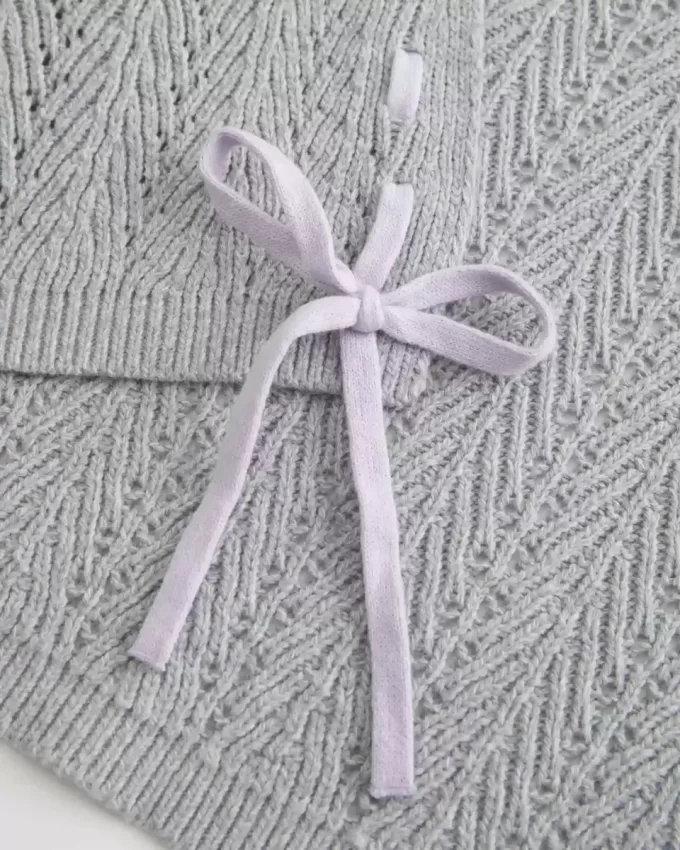 Łatwy w użyciu, teksturowany kardigan bez zapięcia