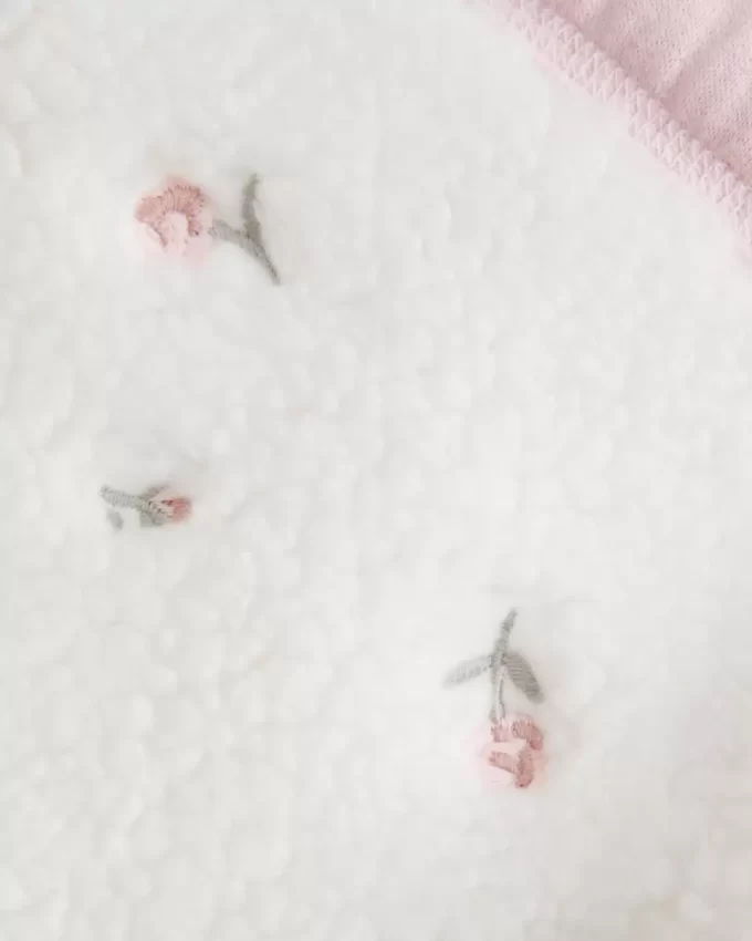 Bluza z kapturem i zamkiem błyskawicznym Hollister x Crocs Sherpa-Lined Bluza z kapturem i zamkiem błyskawicznym Hollister x Crocs Sherpa-Lined