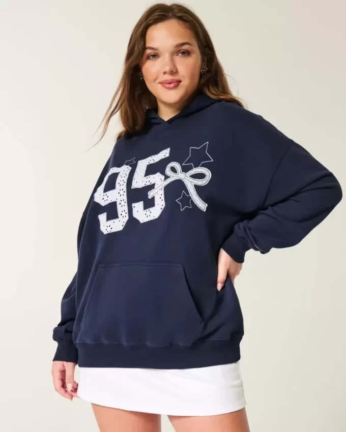 Bluza z kapturem Varsity Graphic w dużym rozmiarze