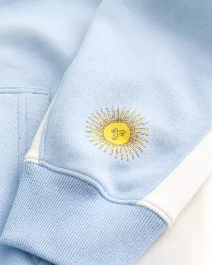 Bluza z kapturem z grafiką Argentyńskiego Związku Piłki Nożnej Bluza z kapturem z grafiką Argentyńskiego Związku Piłki Nożnej