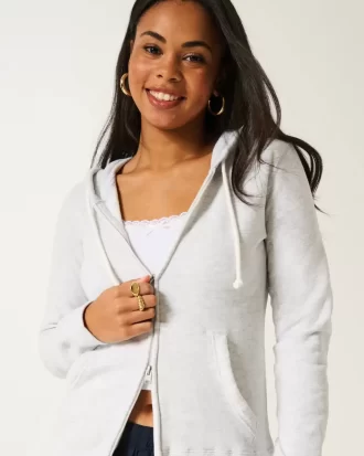 Bluza z kapturem zapinana na zamek