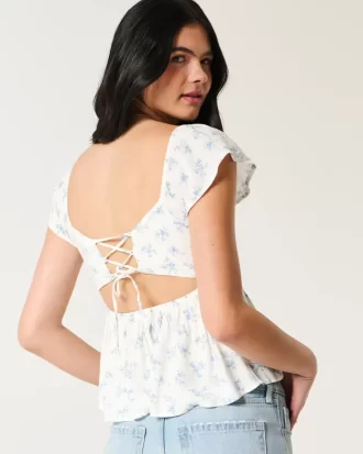 Bluzka typu babydoll z bufiastymi rękawami