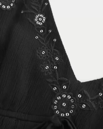 Bluzka typu babydoll z marszczeniami i połyskiem Bluzka typu babydoll z marszczeniami i połyskiem