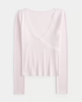 Bluzka z długim rękawem i koronkowym wykończeniem