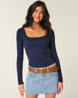 Bluzka z długim rękawem i kwadratowym dekoltem