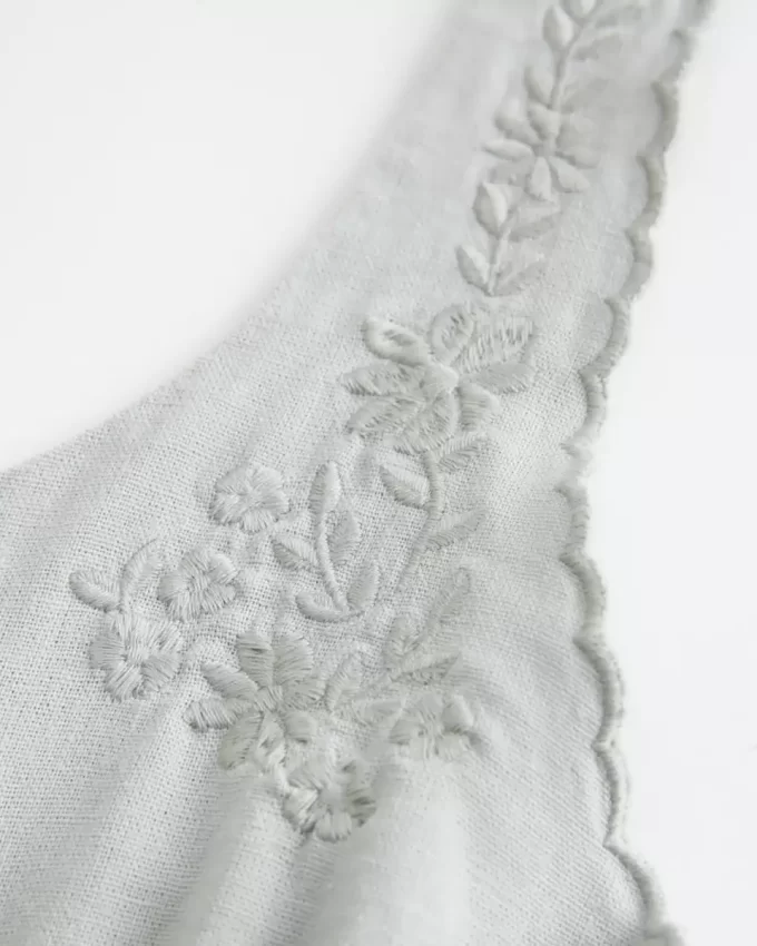 Bluzka z mieszanki lnu zapinana na guziki