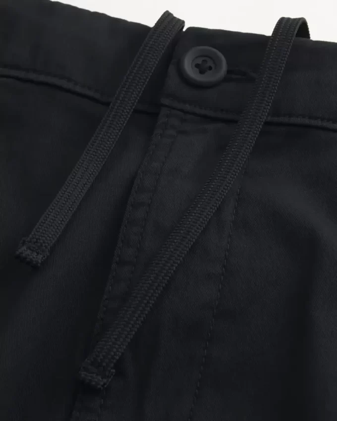 Chłodzące spodenki golfowe za kolano