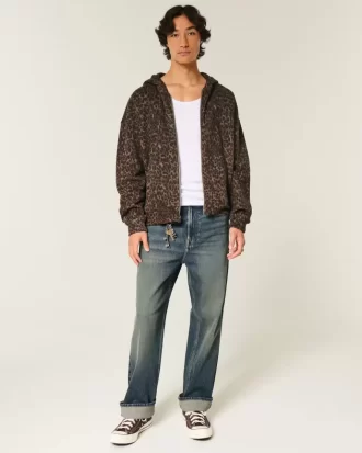 Ciemne, haftowane, luźne jeansy