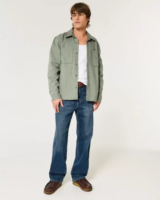 Ciemne, luźne jeansy