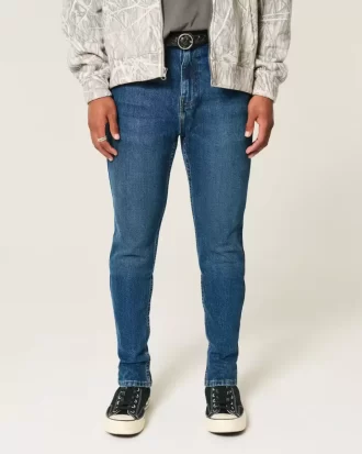 Ciemne, obcisłe jeansy sportowe