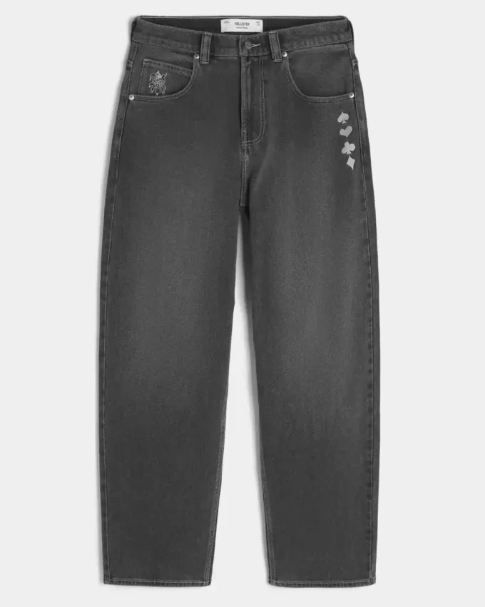 Czarne, sprane, bawełniane jeansy z nadrukiem Jokera w karty do gry Czarne, sprane, bawełniane jeansy z nadrukiem Jokera w karty do gry