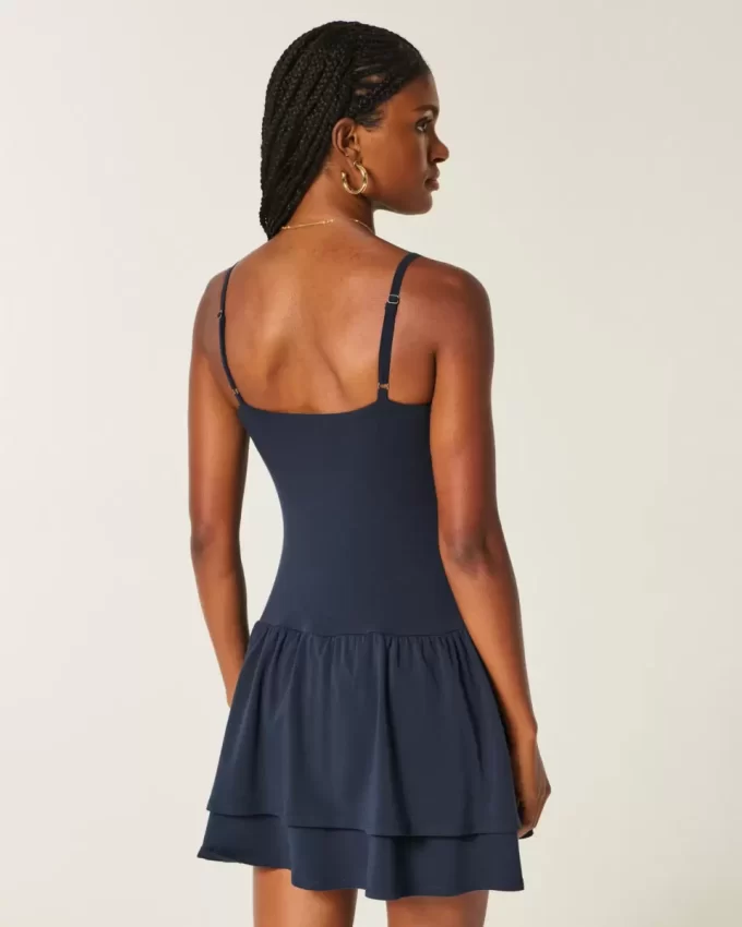 Dzianinowa mini sukienka warstwowa