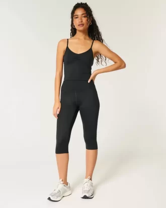 Gilly Hicks Active Recharge Capri Pants