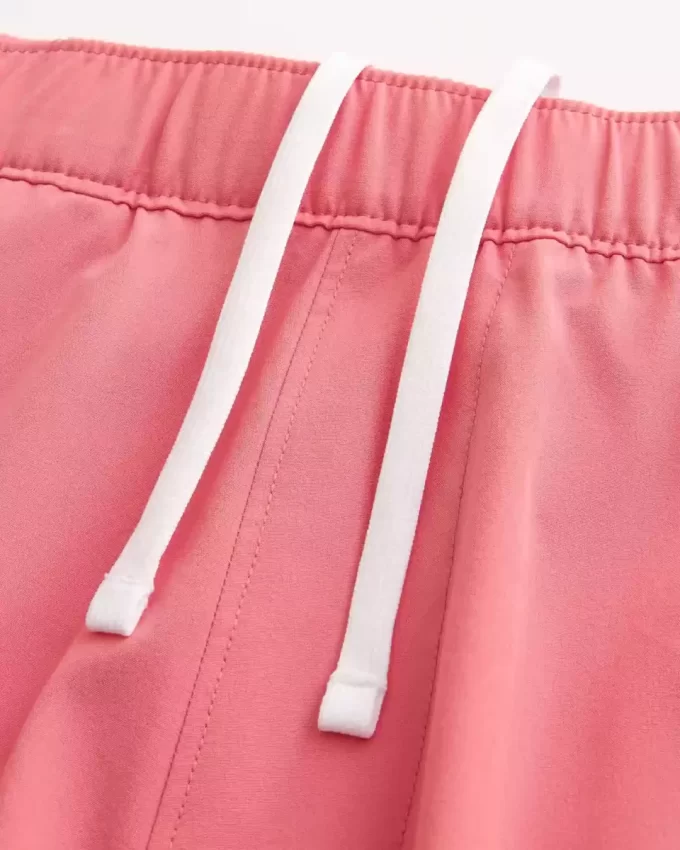 Hybrydowe spodenki aktywne do połowy uda