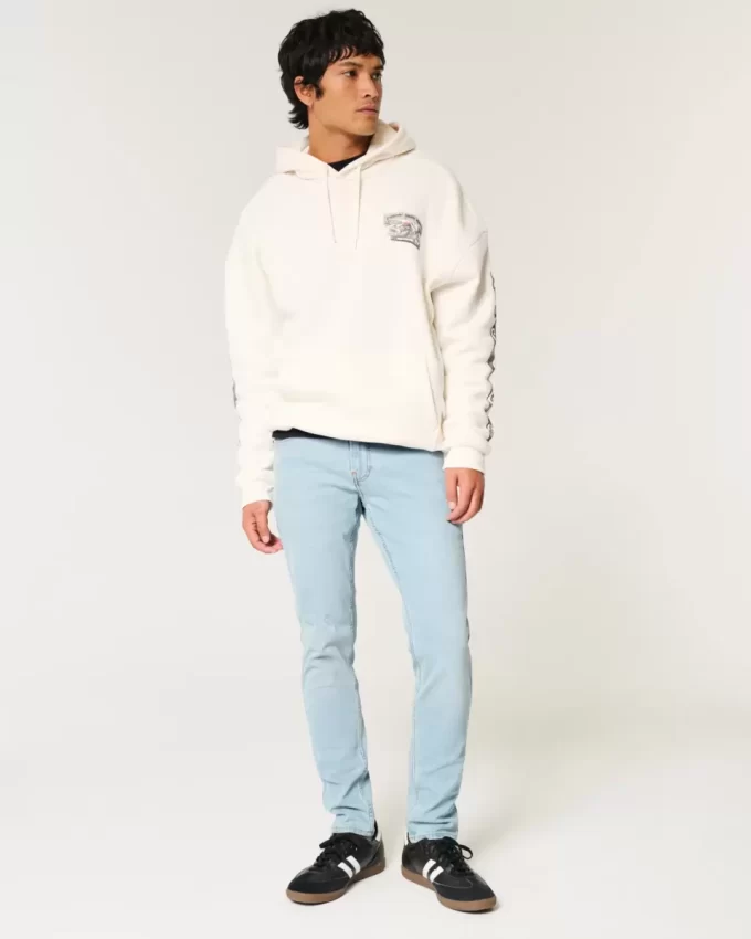 Jasne obcisłe dżinsy Jasne obcisłe dżinsy