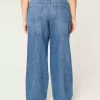 Jeansy Curvy Mid-Rise Medium Wash Baggy Jeansy Curvy Mid-Rise Medium Wash Baggy