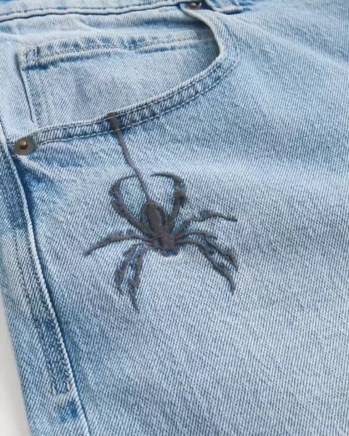 Jeansy Light Wash Spider Graphic Super Baggy Jeansy Light Wash Spider Graphic Super Baggy