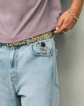 Jeansy Super Baggy Light Wash Astronaut Graphic