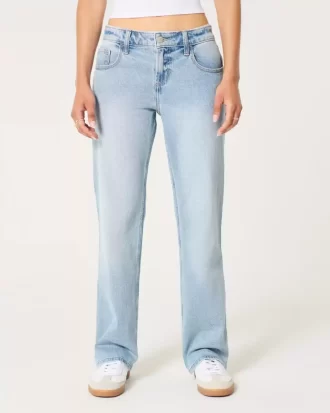 Jeansy z niskim stanem i prostymi nogawkami, lekko sprane