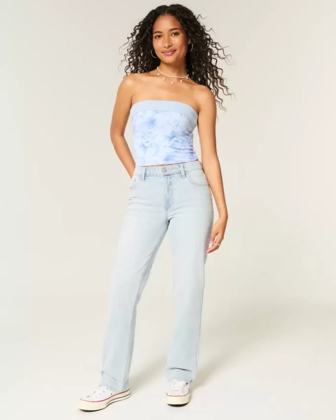 Jeansy z wysokim stanem i prostymi nogawkami, lekko sprane Jeansy z wysokim stanem i prostymi nogawkami, lekko sprane