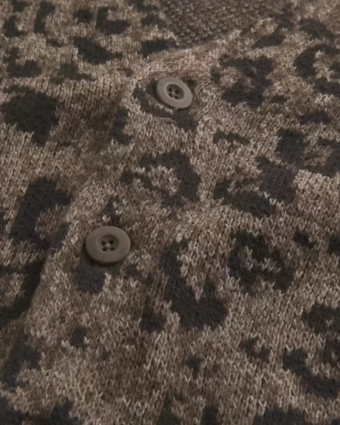 Kardigan w pudełkowy wzór