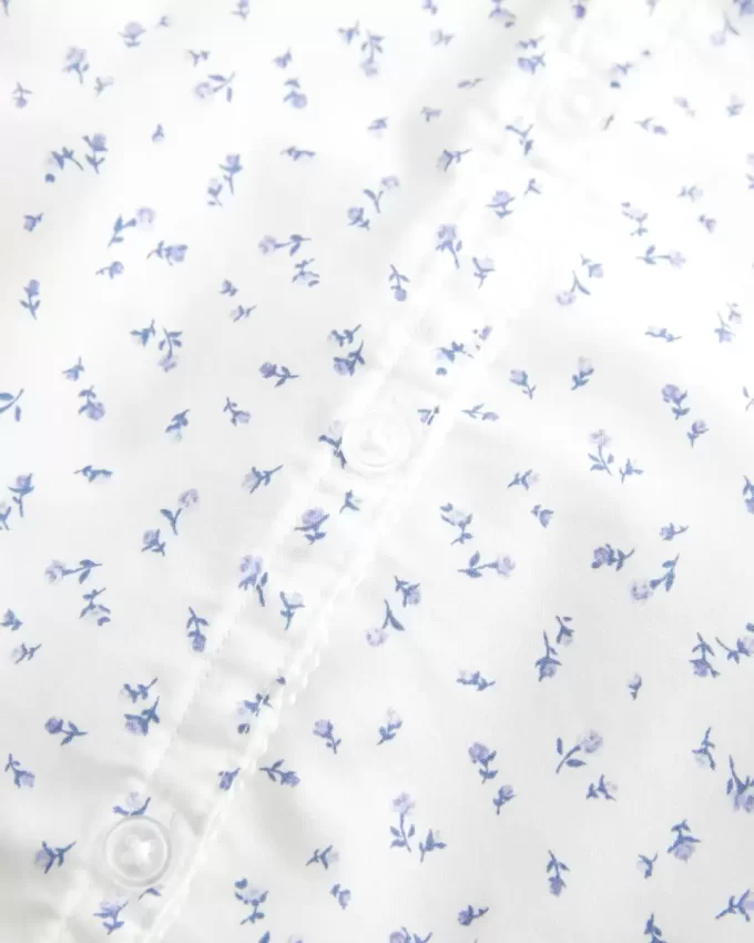 Koszula z elastycznej popeliny z krótkim rękawem i zapięciem na guziki