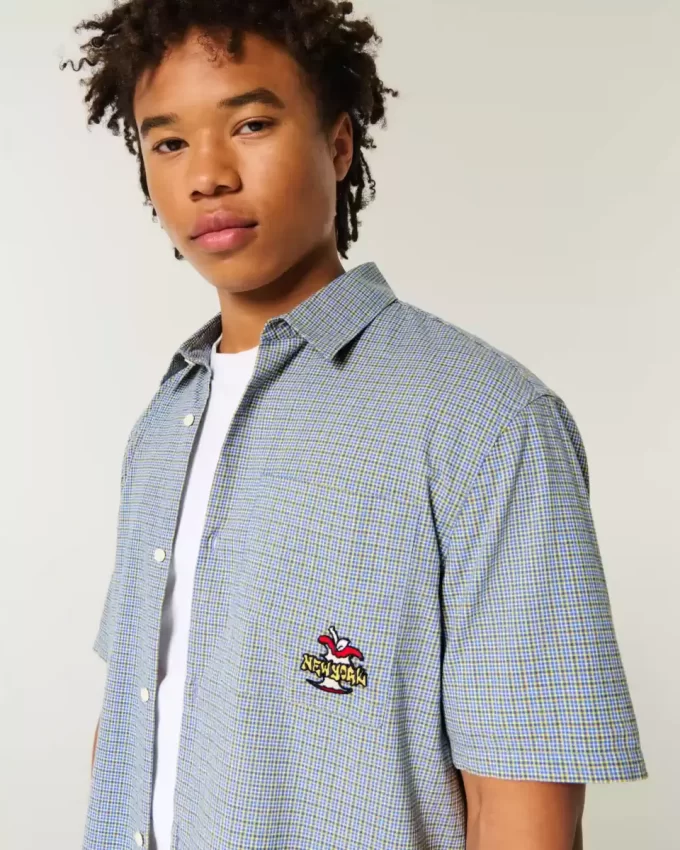 Koszula z krótkim rękawem w stylu New York w stylu pudełkowym z grafiką Koszula z krótkim rękawem w stylu New York w stylu pudełkowym z grafiką