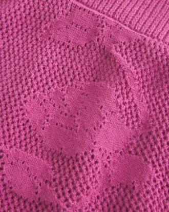 Koszulka typu babydoll z prostym dekoltem w stylu haftu krzyżykowego