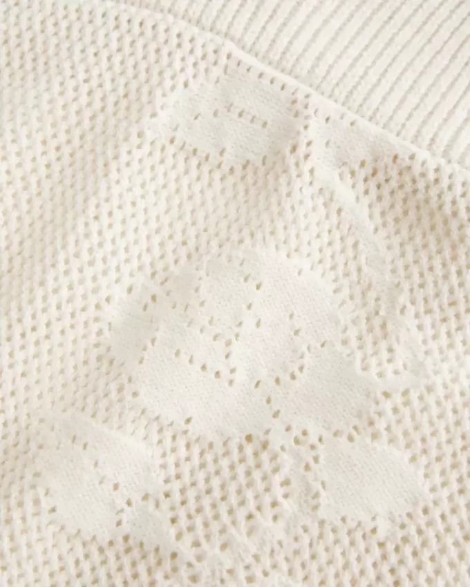 Koszulka typu babydoll z prostym dekoltem w stylu haftu krzyżykowego