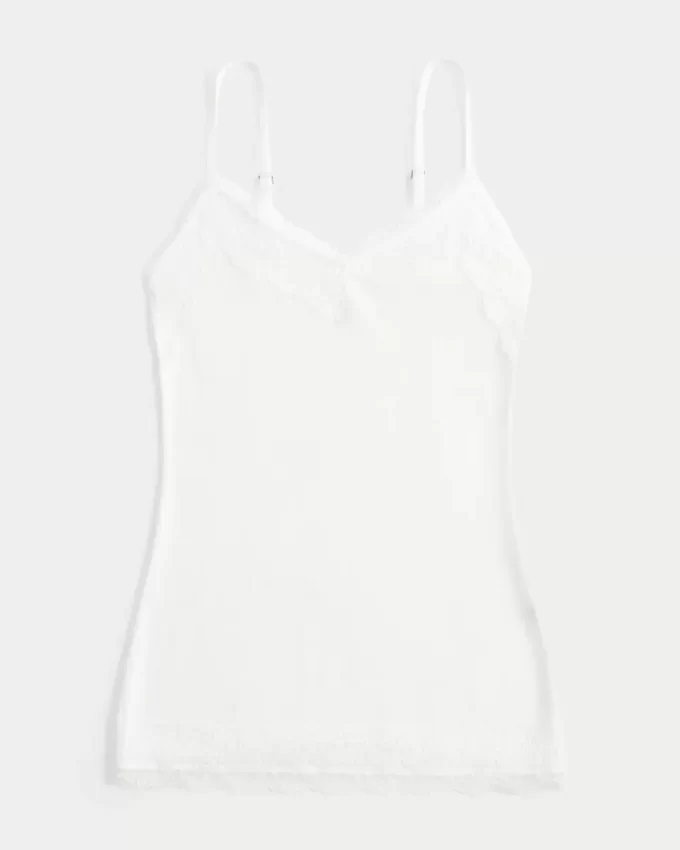 Koszulka z koronkowym wykończeniem