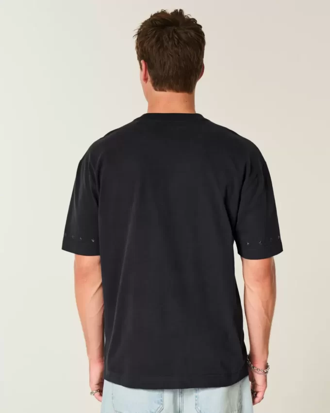 Koszulka z okrągłym dekoltem i zdobioną gwiazdą w stylu Boxy Heavyweight