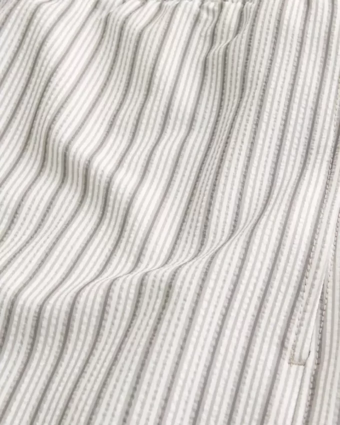 Kąpielówki do połowy uda z seersuckeru