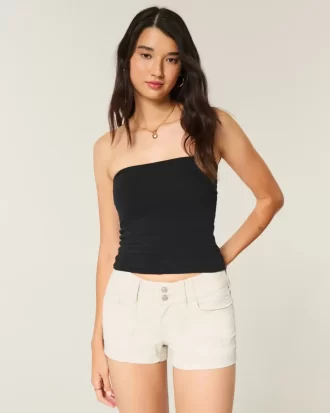 Krótkie spodenki z niskim stanem i kieszeniami z tyłu w kwiaty