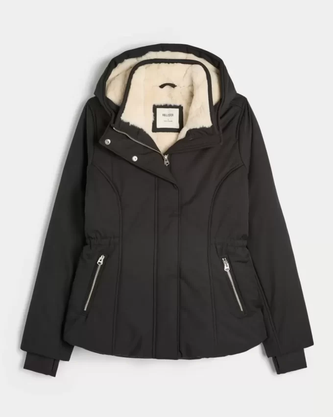 Kurtka całoroczna podszyta sztucznym futrem Kurtka całoroczna podszyta sztucznym futrem