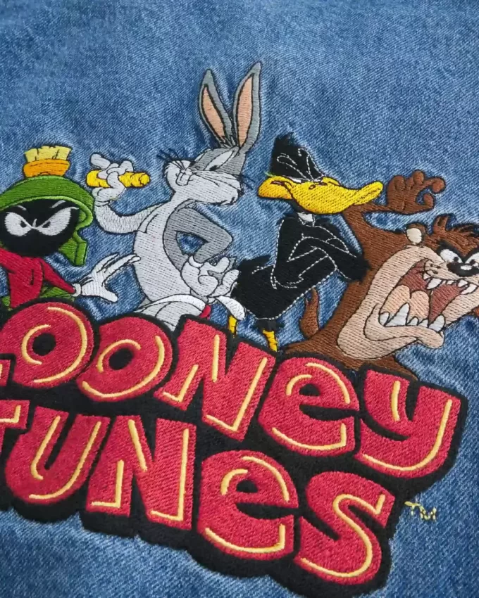 Kurtka jeansowa z grafiką Looney Tunes