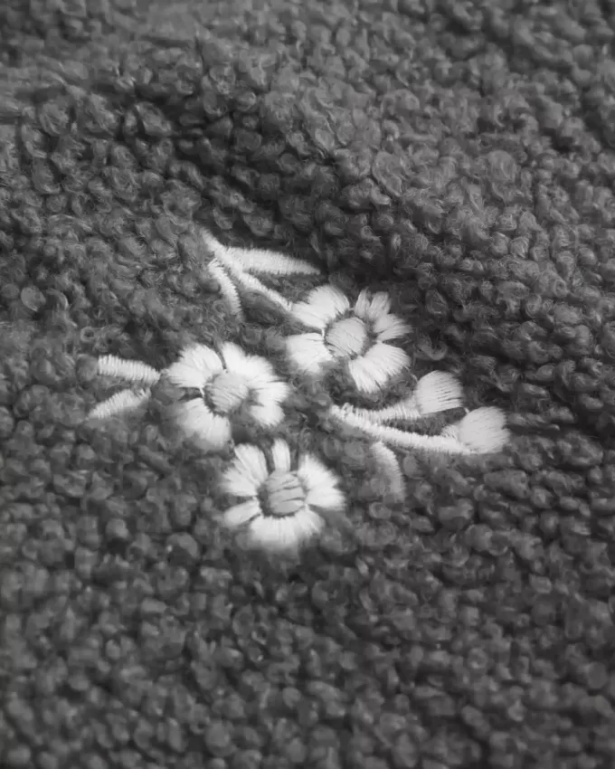 Kurtka polarowa Sherpa z haftem Kurtka polarowa Sherpa z haftem