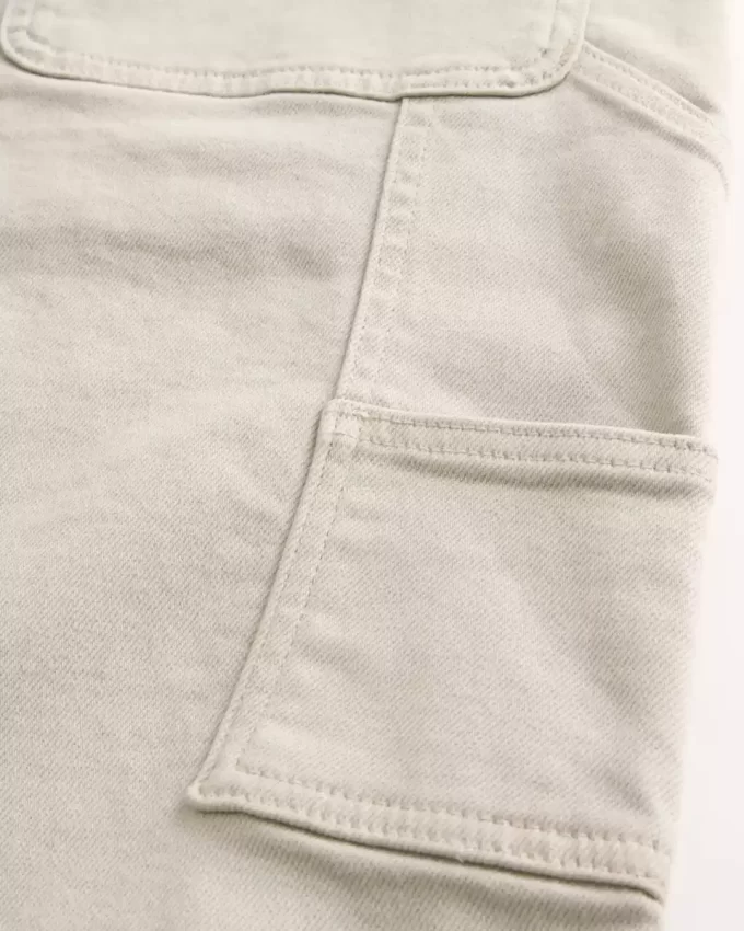 Luźne dżinsy malarskie