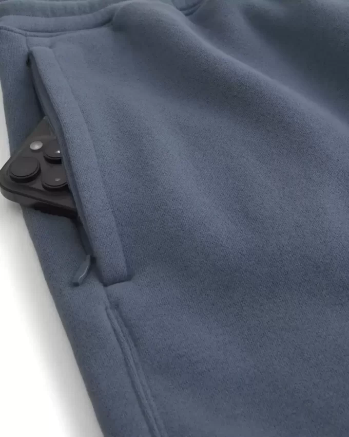 Luźne spodenki polarowe do połowy uda Luźne spodenki polarowe do połowy uda