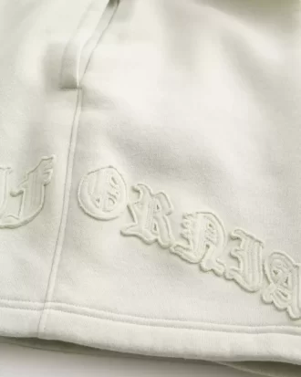 Luźne szorty polarowe z grafiką kalifornijską za kolano