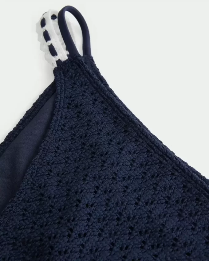 Majtki bikini w stylu szydełkowym