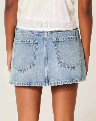 Mini spódniczka z jeansu z niskim stanem