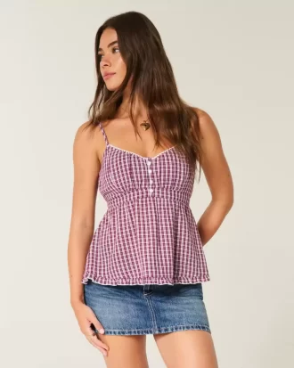 Mini spódniczka z jeansu z niskim stanem i ćwiekami Mini spódniczka z jeansu z niskim stanem i ćwiekami