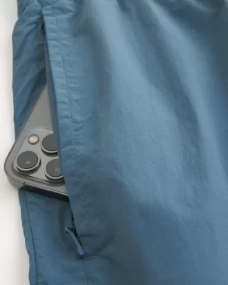 Nylonowe spodenki dresowe za kolano