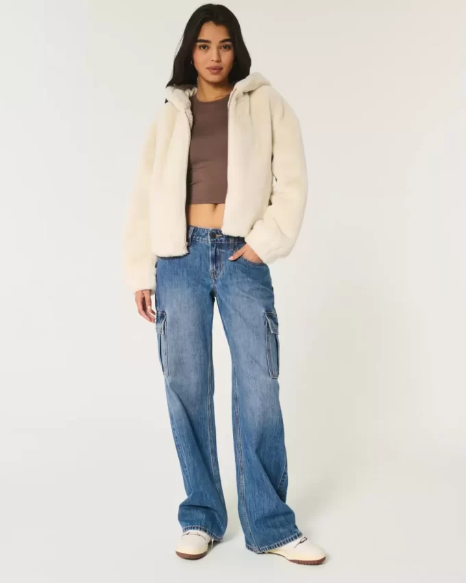 Przytulna bluza z kapturem i zamkiem ze sztucznego futra Przytulna bluza z kapturem i zamkiem ze sztucznego futra