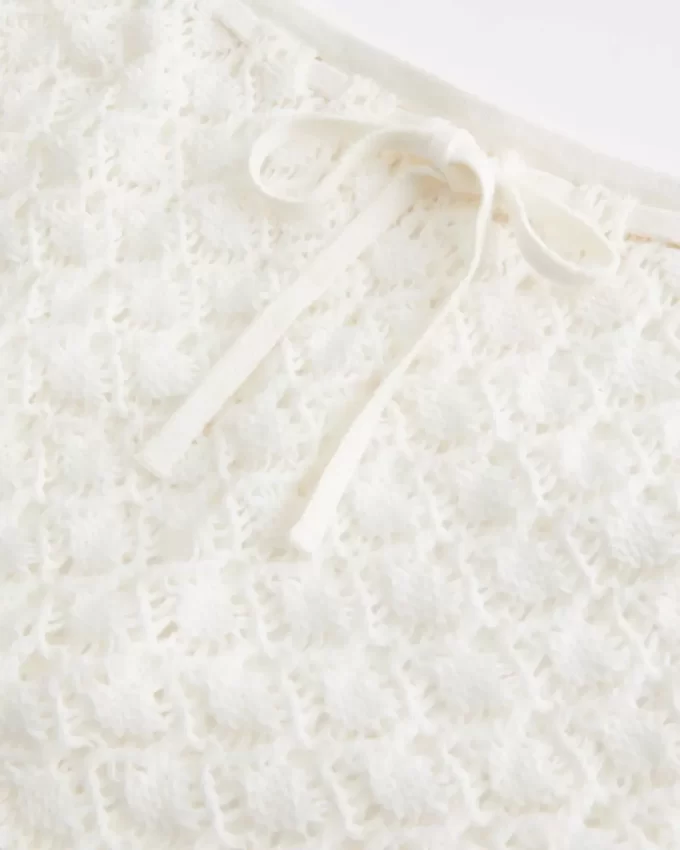 Spódnica w stylu szydełkowym, zakładana narzutka Spódnica w stylu szydełkowym, zakładana narzutka