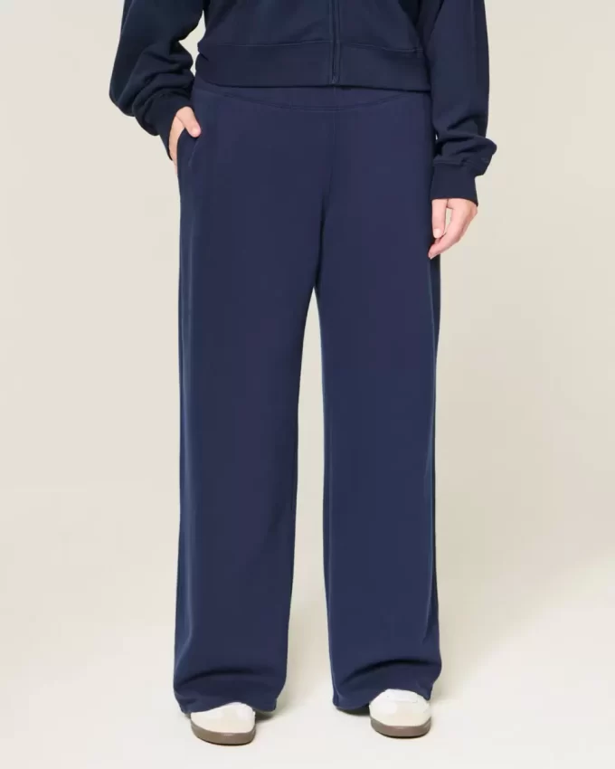 Spodnie dresowe LA Graphic z szerokimi nogawkami