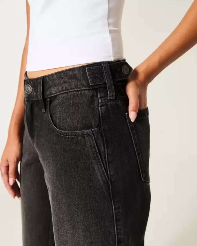 Spodnie jeansowe Baggy z niskim stanem i regulowanym stanem w kolorze spranej czerni Spodnie jeansowe Baggy z niskim stanem i regulowanym stanem w kolorze spranej czerni