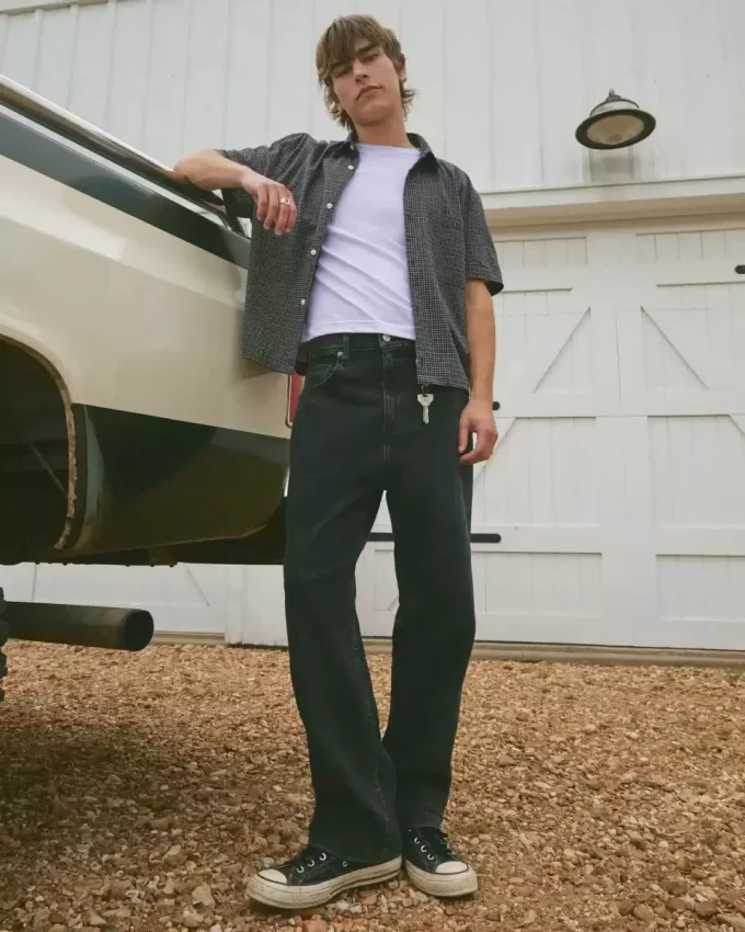 Sprane czarne, luźne jeansy