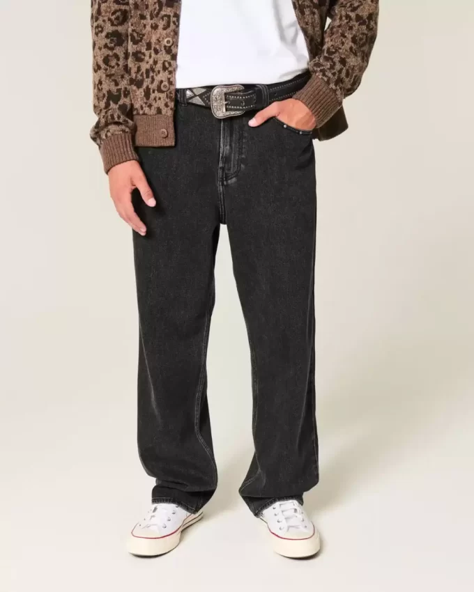 Sprane czarne, luźne jeansy z ćwiekami